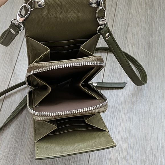 Cross body wallet - Picture 4 of 5